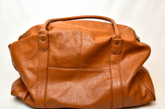 bueno duffle bag